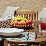 Guestready - Windmill House בית הארחה